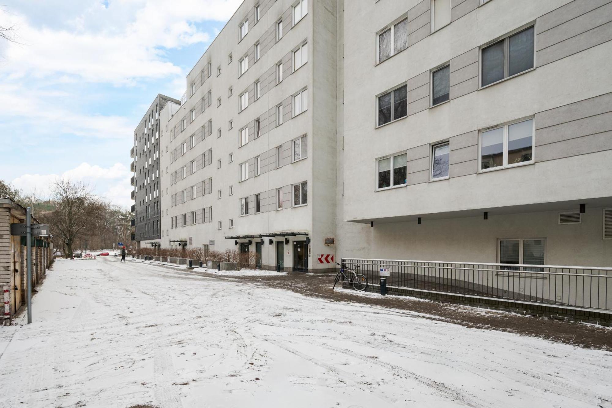 Metro Wawrzyszew 2-bedroom Apartament Warszawa